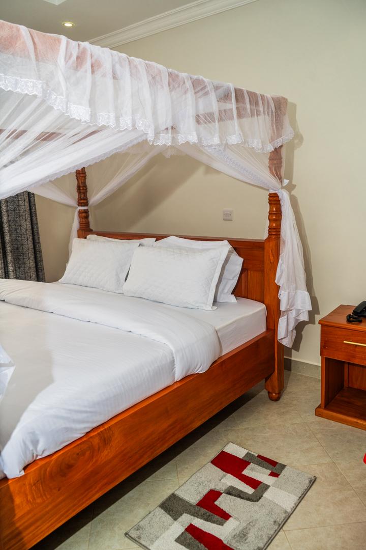 Executive Room 2
